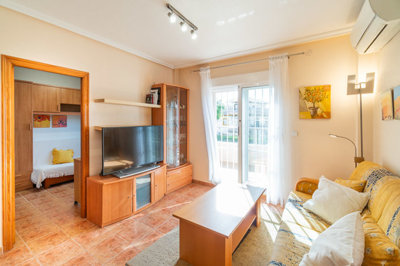 49138wonderful2bedroomapartmentwithaprivateso