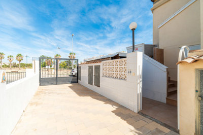 49138wonderful2bedroomapartmentwithaprivateso