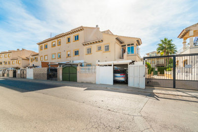 49138wonderful2bedroomapartmentwithaprivateso