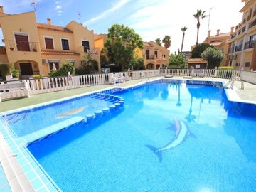 49141charming2bedroomtownhouseintheheartoflaz