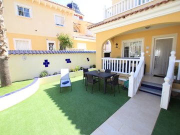 49147beautifullypresented23bedsemidetachedpro