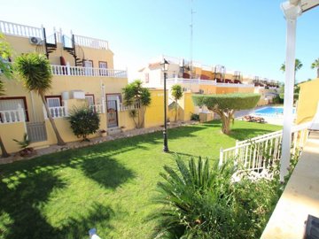 49146brightandspacious3bedroomtownhouseinlocr