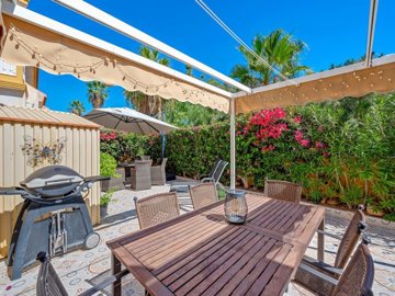 49148charmingsemidetachedpropertyinasoughtaft