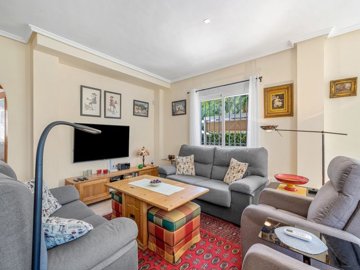 49148charmingsemidetachedpropertyinasoughtaft