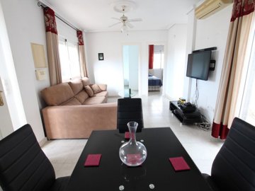 49154spacious3bedroomsouthfacingsemiwithpoolv