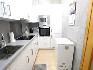 49155superior2bedroomgroundfloorriversideapar