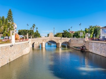 49155superior2bedroomgroundfloorriversideapar