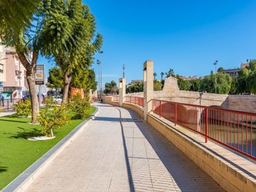 49155superior2bedroomgroundfloorriversideapar