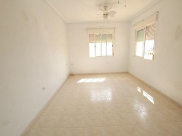 49158spacious3bedroomvillaona213sqmcornerplot