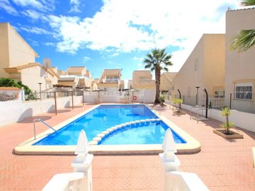 49158spacious3bedroomvillaona213sqmcornerplot