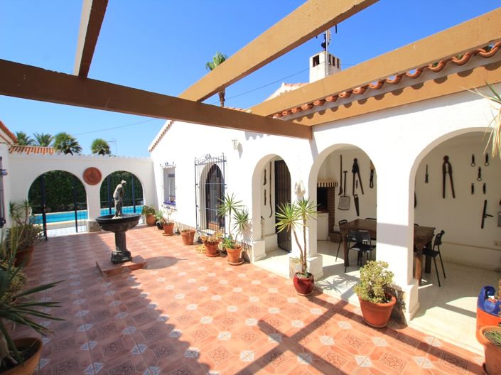 Image No.10-5 Bed Villa for sale