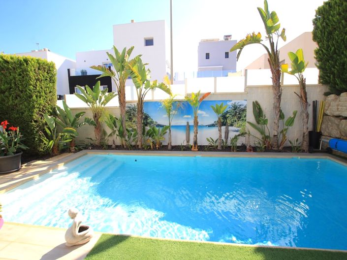 Image No.16-3 Bed Villa for sale