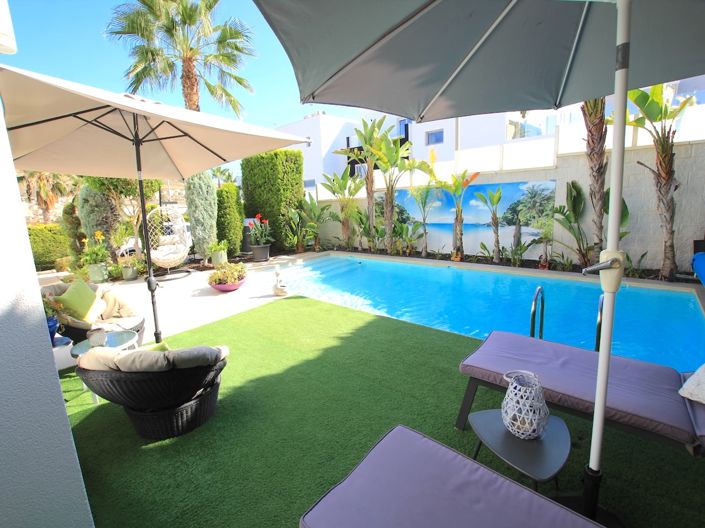 Image No.17-3 Bed Villa for sale