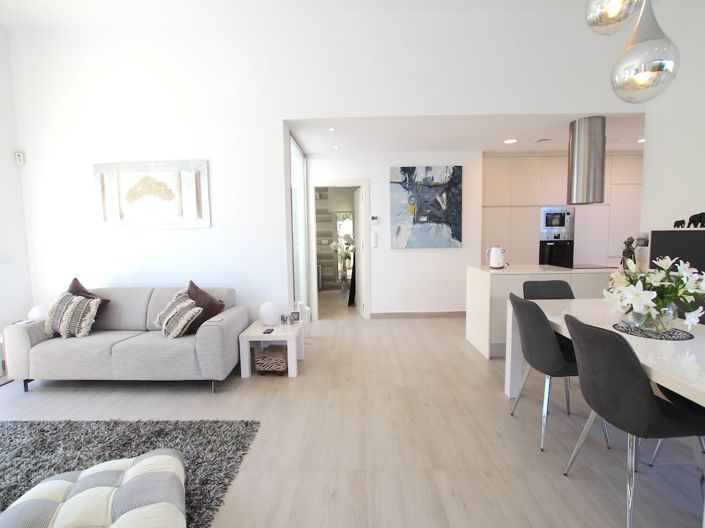 Image No.22-3 Bed Villa for sale