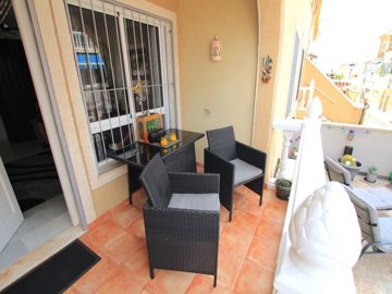 49163delightful2bedroomgroundfloorapartmentce