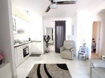 49163delightful2bedroomgroundfloorapartmentce