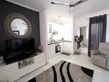 49163delightful2bedroomgroundfloorapartmentce