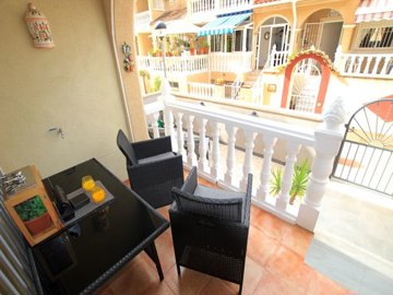 49163delightful2bedroomgroundfloorapartmentce