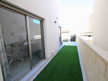 49161superior3bed3bathdetachedvillawithsaltla