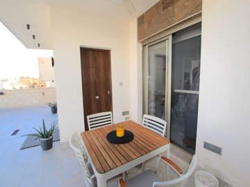 49161superior3bed3bathdetachedvillawithsaltla