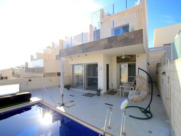 49161superior3bed3bathdetachedvillawithsaltla