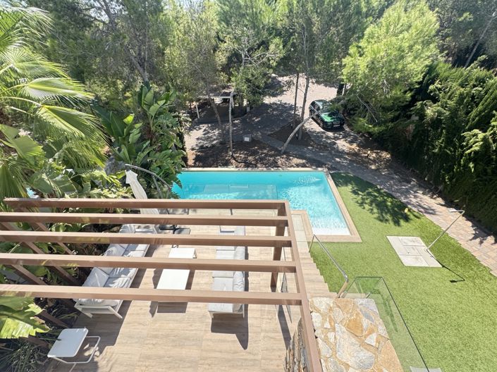 Image No.14-4 Bed Villa for sale