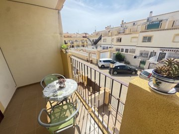 49168townhouseinlazenia111025094656img3289
