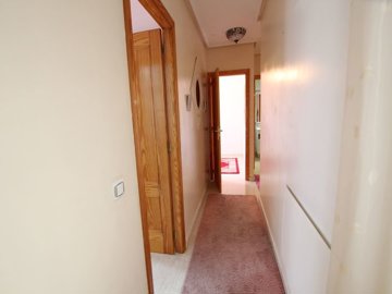 49172spaciouscornertownhouseinlospalaciosform