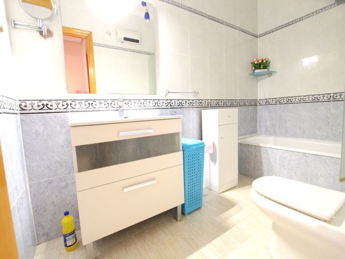 Image No.21-Maison de ville de 3 chambres à vendre à Formentera Del Segura