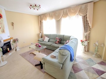 49172spaciouscornertownhouseinlospalaciosform