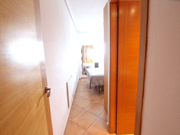 Image No.20-2 Bed Apartment for sale