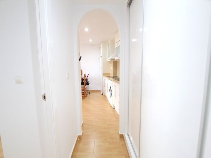 Image No.10-2 Bed Apartment for sale