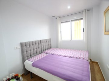 49176brightandspacious2bedgroundfloorapartmen