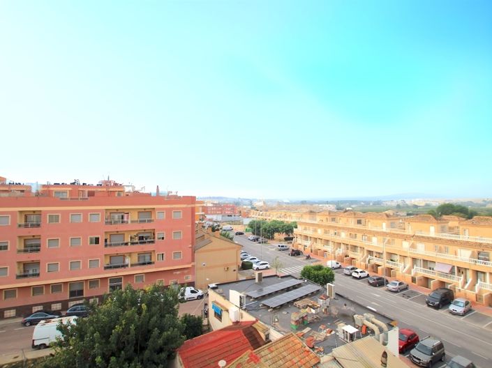 Image No.20-2 Bed Apartment for sale