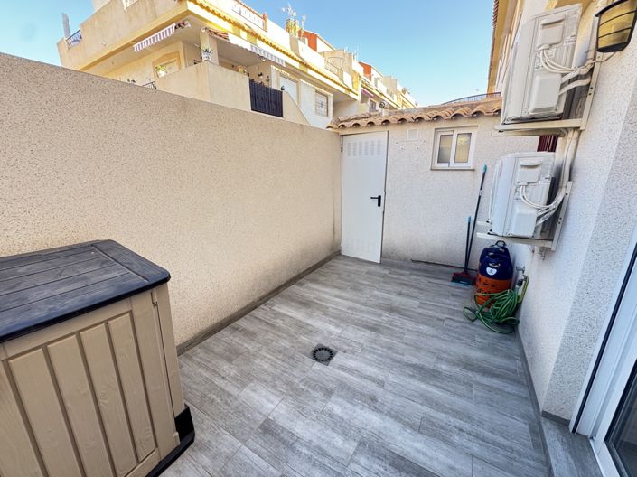 Image No.18-2 Bed Apartment for sale