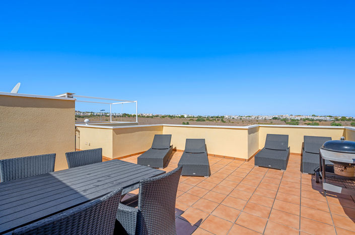 Image No.22-3 Bed Apartment for sale