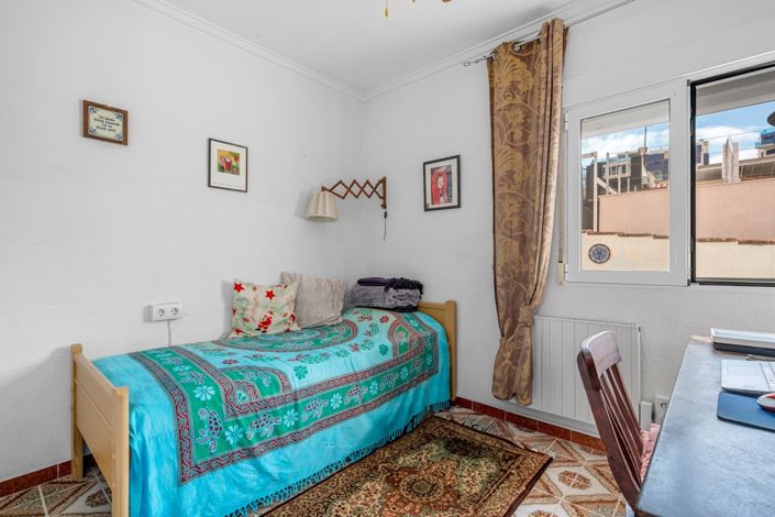 Image No.18-4 Bed Villa for sale