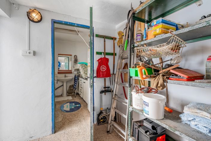 Image No.28-4 Bed Villa for sale