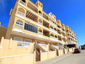 49182fabuloustwobedroomvillageapartmentwithst
