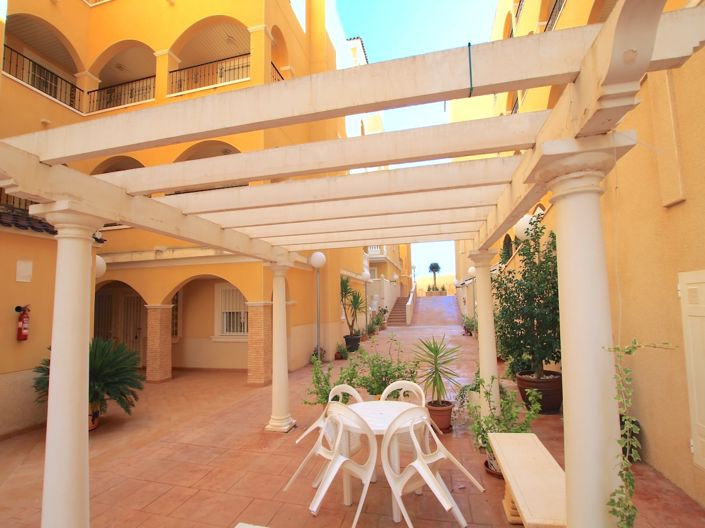 Image No.27-2 Bed Apartment for sale