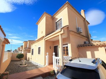 49185inviting4bedroomdetachedvillainatalayapa