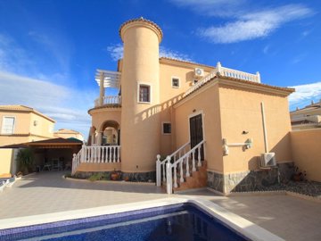 49185inviting4bedroomdetachedvillainatalayapa