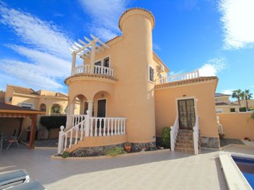 49185inviting4bedroomdetachedvillainatalayapa