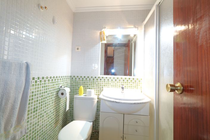 Image No.21-3 Bed Apartment for sale