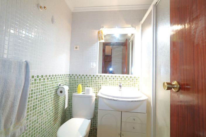 Image No.21-3 Bed Apartment for sale