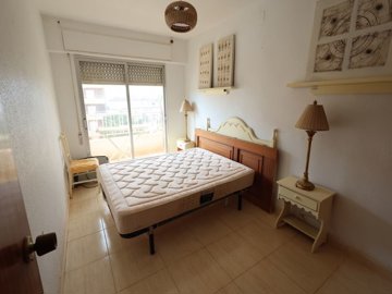 491992bedroomcoastalapartmentwalkingdistancet