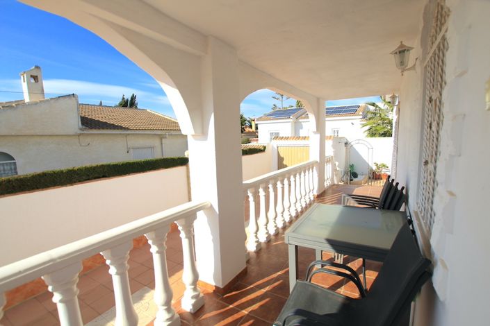 Image No.13-4 Bed Villa for sale