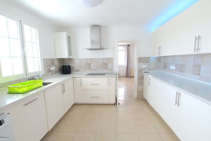 Image No.15-4 Bed Villa for sale