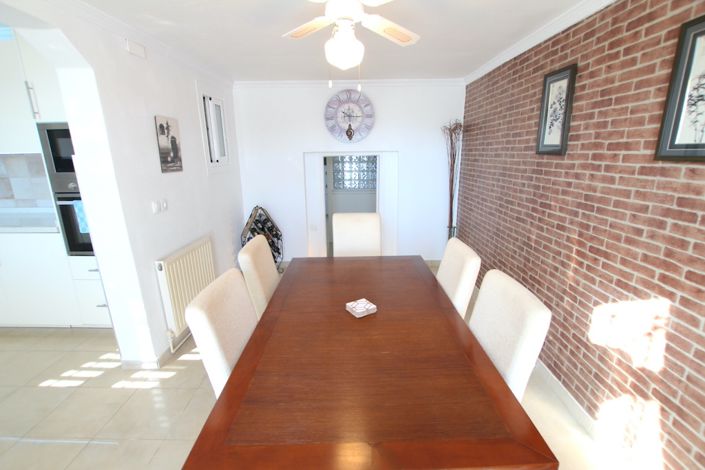 Image No.20-4 Bed Villa for sale