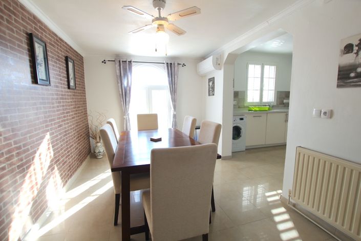 Image No.21-4 Bed Villa for sale